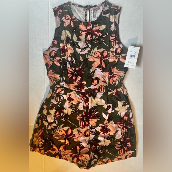 RVCA Floral print women’s Romper - Picture 1 of 3